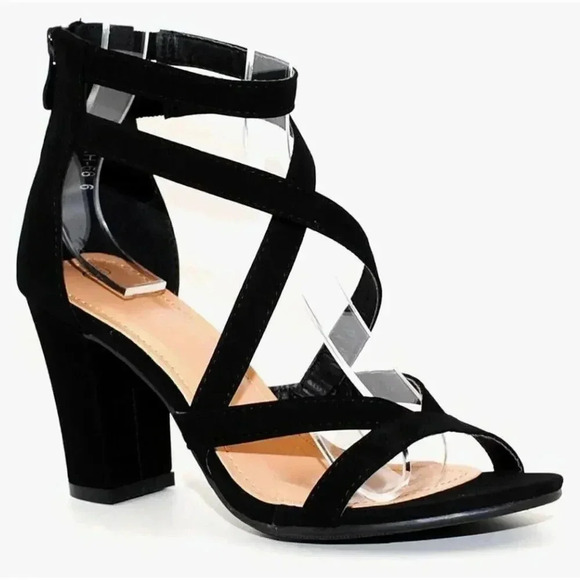 TRENDSup Collection Women's Chunky Heel Ankle Strap Sandals Size 7.5 Black New - Picture 2 of 7